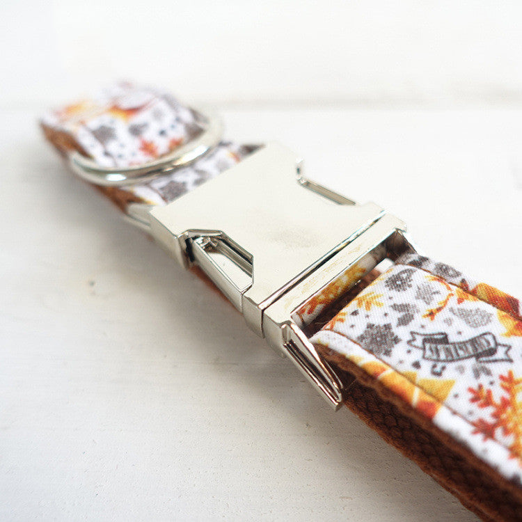 Golden Christmas Dog Collar product detail 2