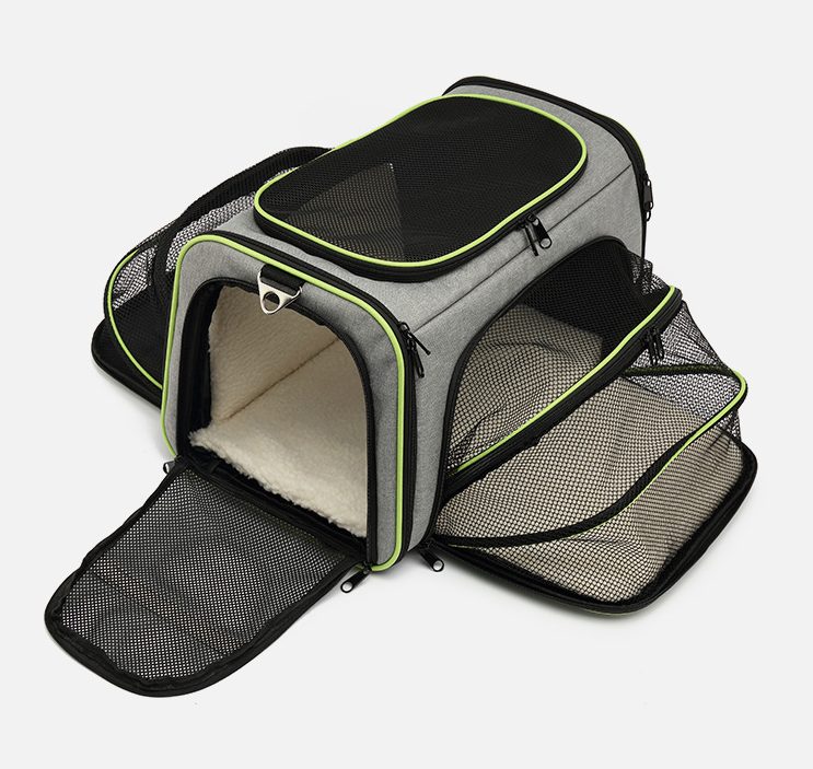 FoldAway Shoulder Pet Carrier product detail 11